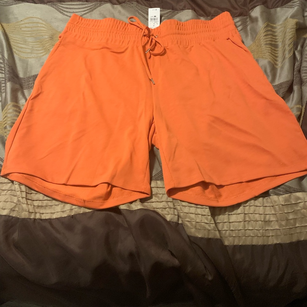 Ashley Stewart Women's Plus Size 26/28 Pull On Stretch Bermuda Shorts Orange